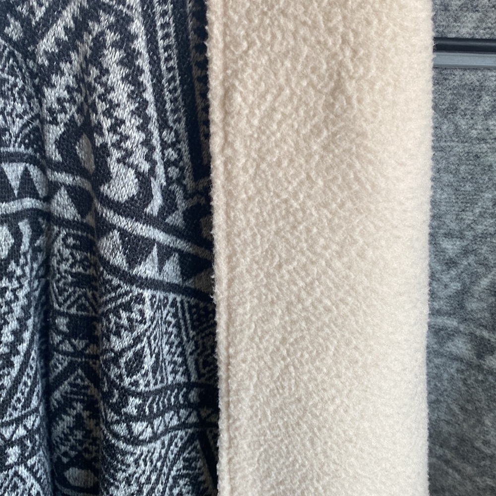 Patterned cardigan - Picture 3 of 4